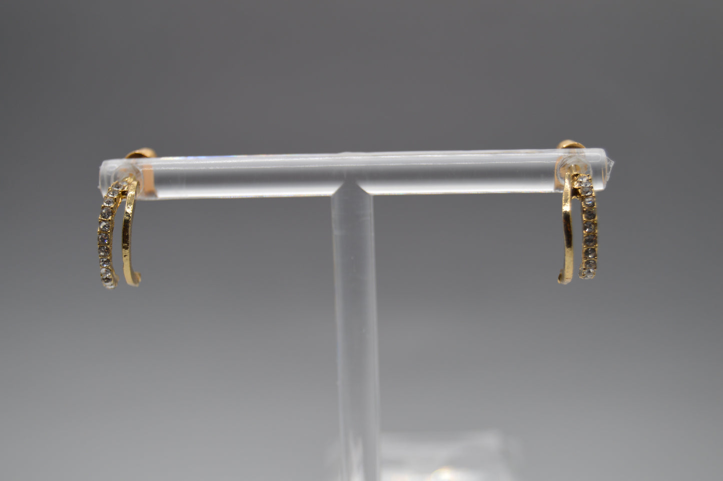 Half-Hoop Earrings ā Gold & Rhinestone Contrast